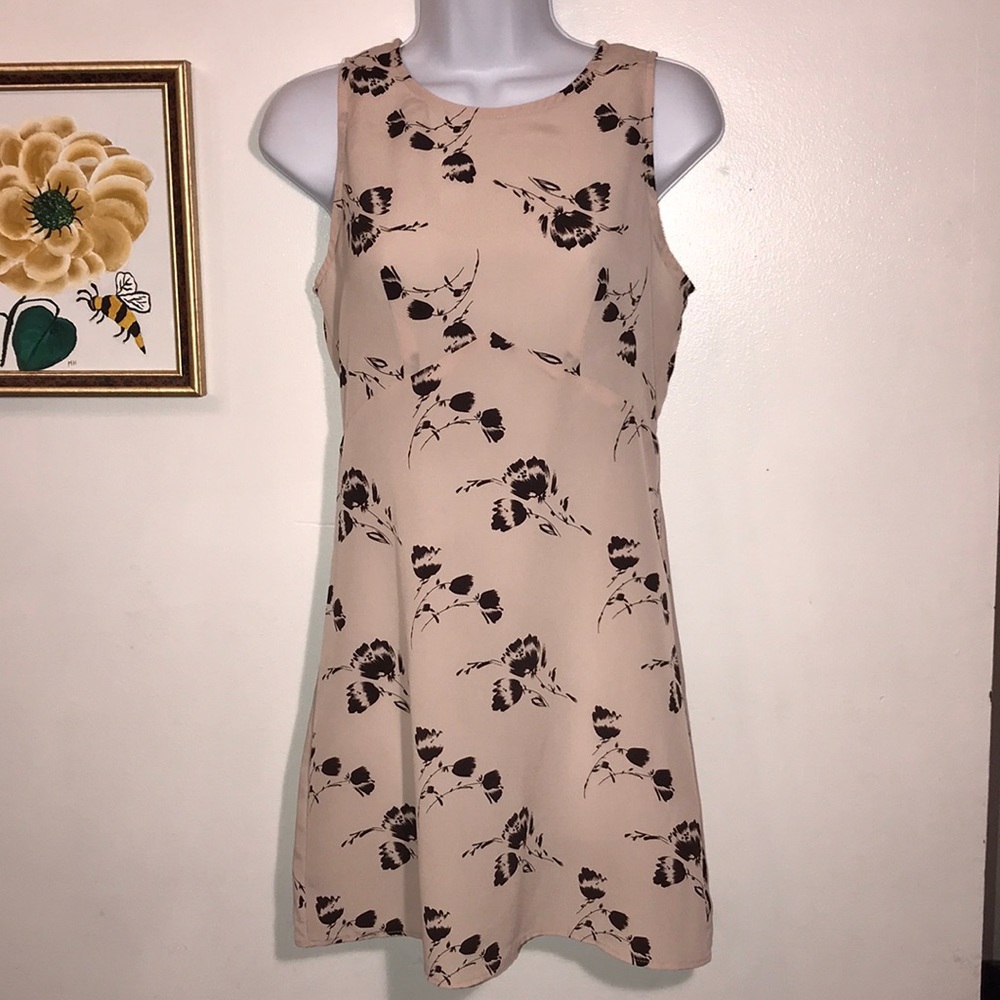 Karin Morgan dress size small